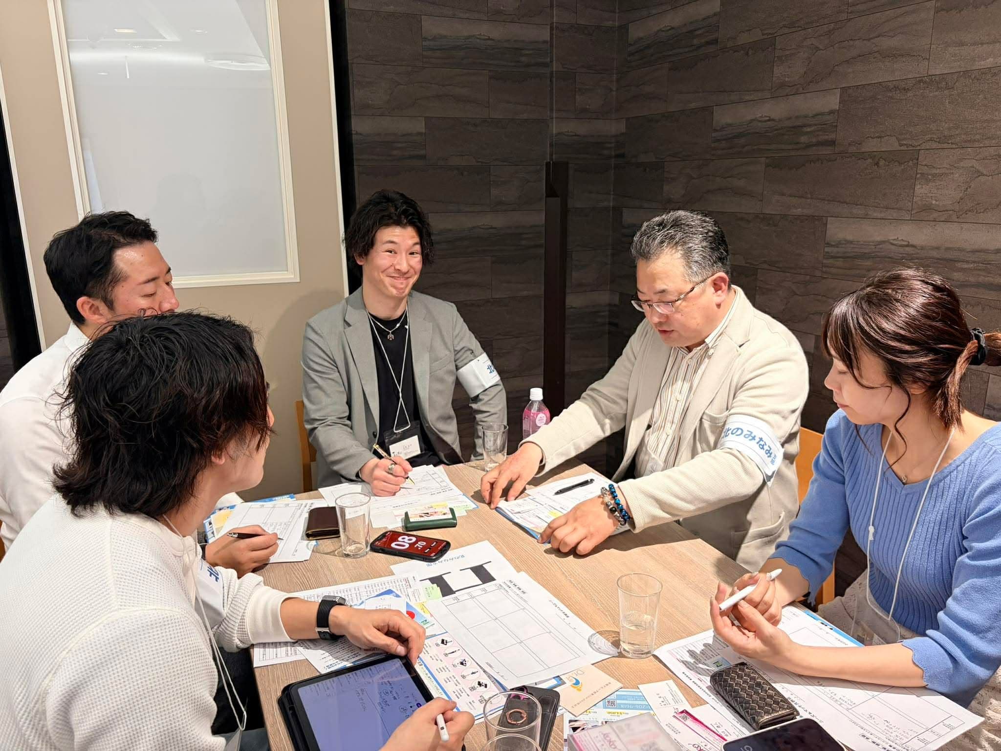 4月4周年定例会テーブル商談の様子②